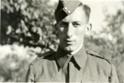 SM-Kenny, Ralph – Private Canadian Army Overseas